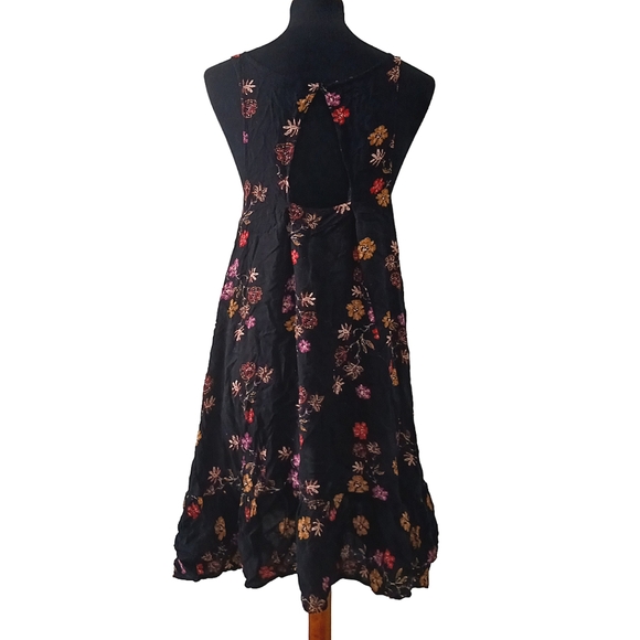 FREE PEOPLE Annka Boarder Slip Dress In Black Combo Size Small Boho Floral Print - Picture 6 of 9